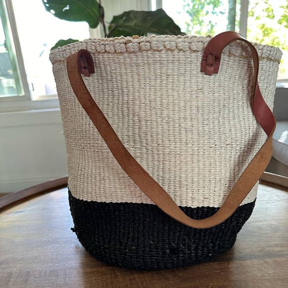 MIFUKO Kiondo Storage Basket Black white Woven Planter Plant Holder Upcycle - Picture 2 of 6